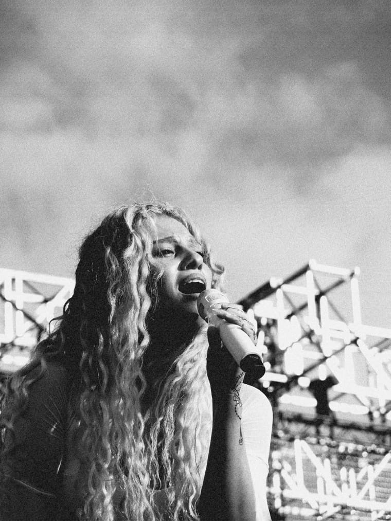 Elyanna is going global with Coldplay