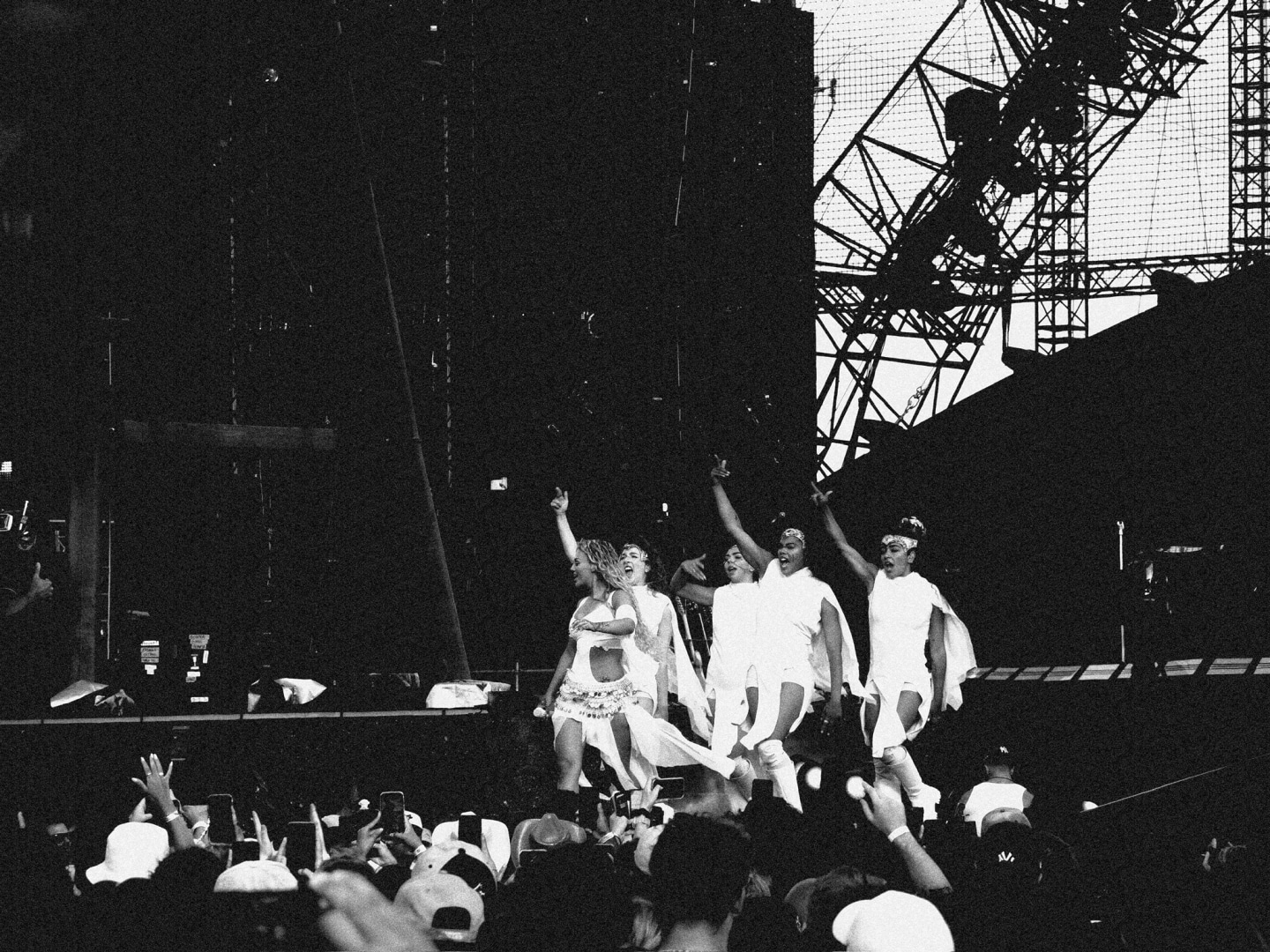 Elyanna is going global with Coldplay