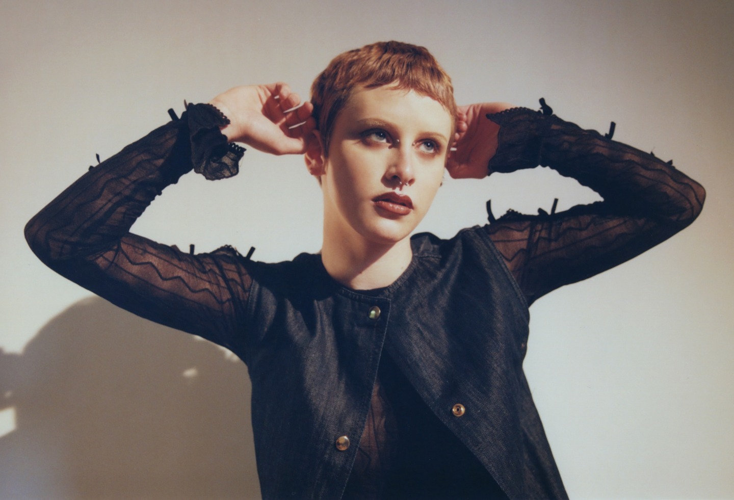 Daffo on <i>Where the Earth Bends</i> and writing discomforting love songs