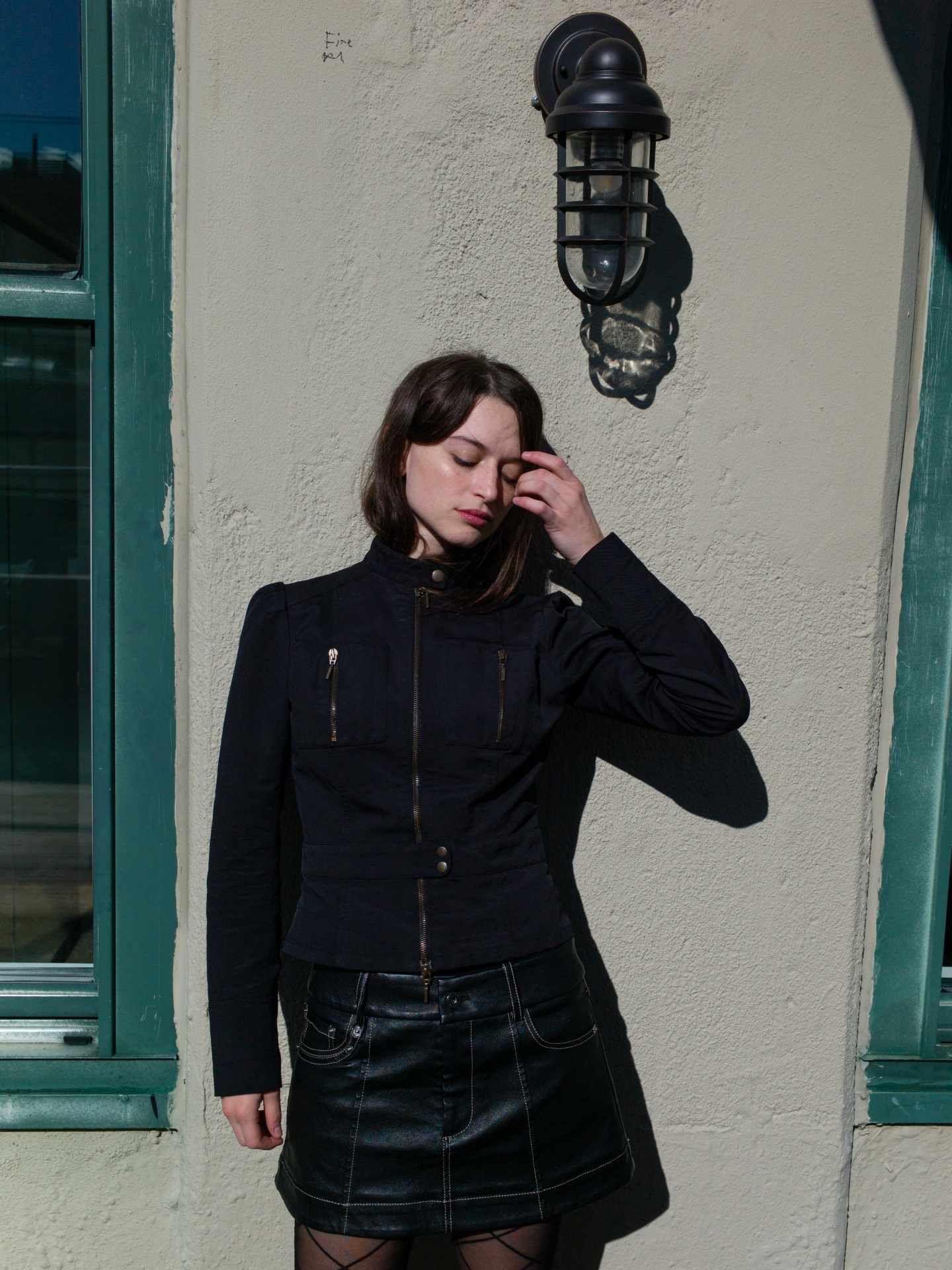 Watch Oxis perform “Fry” and “Piranha” live at The FADER