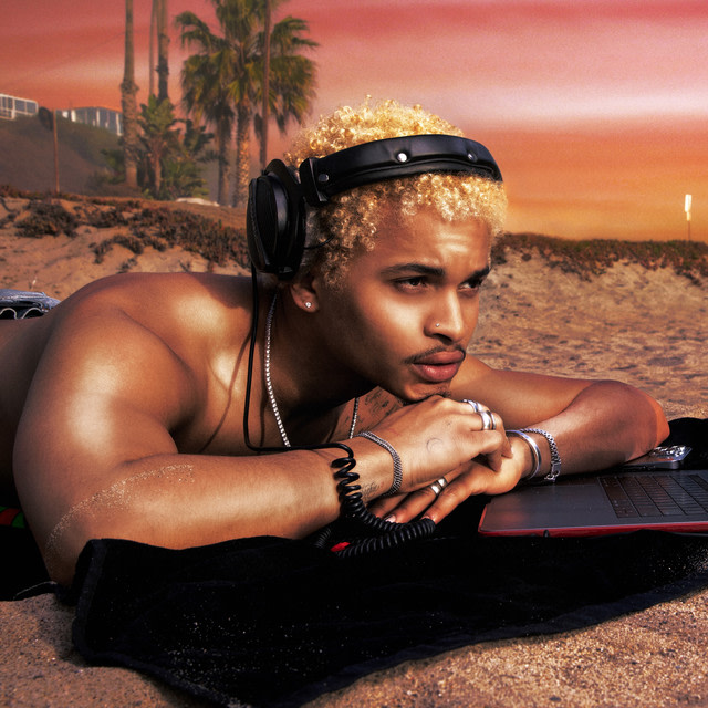 Geese <i>Getting Killed</i>, Rosalía <I>LUX</i>: Behind 2025’s best album covers